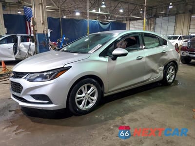 2017 CHEVROLET CRUZE LT 3G1BE6SM3HS613854 - główne zdjęcie licytacji z USA - miniatura