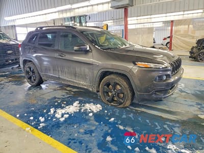 Czwarte zdjęcie samochodu z boku: 2018 JEEP CHEROKEE LATITUDE VIN:1C4PJLCB8JD543066 - miniatura