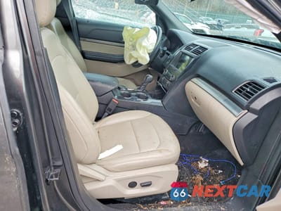 Zdjęcie 7 z 15 samochodu: 2019 FORD EXPLORER XLT VIN:1FM5K8D87KGA07161 - miniatura