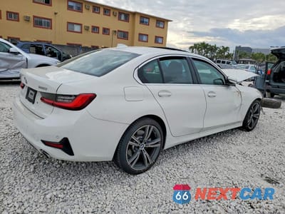 Trzecie zdjęcie samochodu z tyłu: 2020 BMW 330I VIN:3MW5R1J05L8B14034 - miniatura