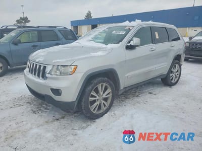 2013 JEEP GRAND CHEROKEE LAREDO 1C4RJFAG4DC553466 - główne zdjęcie licytacji z USA - miniatura
