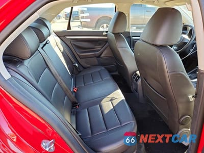 Zdjęcie 10 z 11 samochodu: 2010 VOLKSWAGEN JETTA LIMITED VIN:3VWAX7AJXAM145686 - miniatura