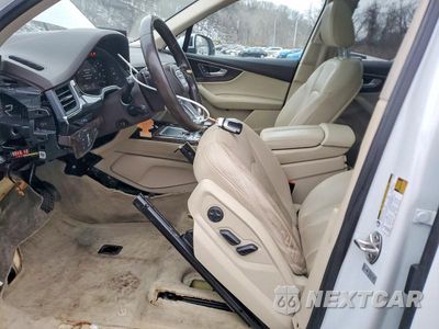 Zdjęcie 7 z 13 samochodu: 2017 AUDI Q7 PREMIUM PLUS VIN:WA1LAAF74HD021159 - miniatura