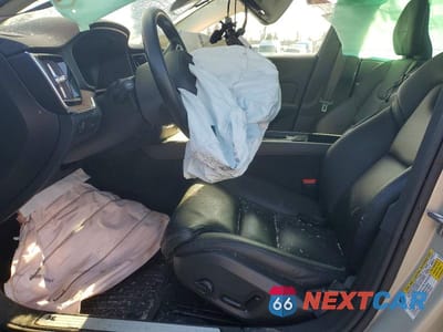 Zdjęcie 7 z 12 samochodu: 2019 VOLVO S60 T5 INSCRIPTION VIN:7JR102FL2KG016861 - miniatura