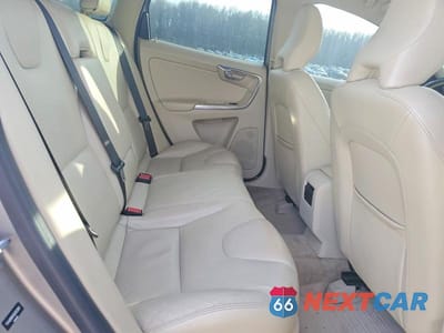 Zdjęcie 11 z 13 samochodu: 2016 VOLVO XC60 T5 PREMIER VIN:YV440MDK6G2853891 - miniatura