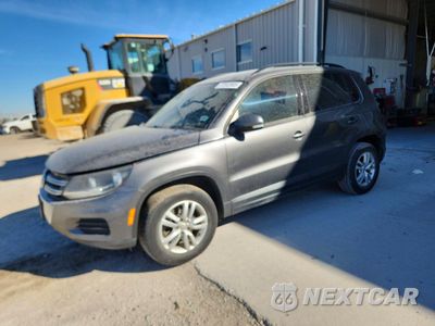2015 VOLKSWAGEN TIGUAN S WVGAV7AX9FW504655 - główne zdjęcie licytacji z USA - miniatura