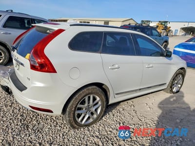 Trzecie zdjęcie samochodu z tyłu: 2017 VOLVO XC60 T5 VIN:YV440MDJ4H2091265 - miniatura