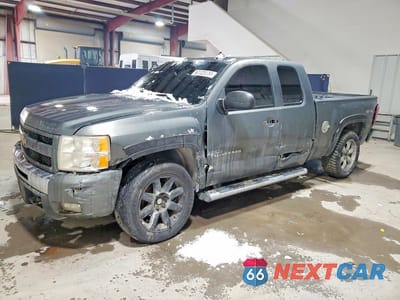 2011 CHEVROLET SILVERADO K1500 LT 1GCRKSE34BZ208073 - główne zdjęcie licytacji z USA - miniatura