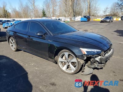 Czwarte zdjęcie samochodu z boku: 2020 AUDI A5 VIN:WAUCNCF5XLA009562 - miniatura