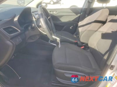 Zdjęcie 7 z 11 samochodu: 2019 HYUNDAI ACCENT SE VIN:3KPC24A36KE057630 - miniatura