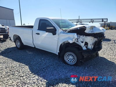 Czwarte zdjęcie samochodu z boku: 2021 CHEVROLET SILVERADO C1500 VIN:3GCNWAEH6MG170311 - miniatura