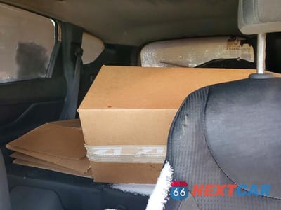 Zdjęcie 10 z 13 samochodu: 2019 HYUNDAI SANTA FE SE 2.4L VIN:5NMS2CAD6KH060454 - miniatura