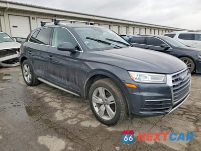 Czwarte zdjęcie samochodu z boku: 2019 AUDI Q5 PREMIUM VIN:WA1ANAFY1K2044535 - miniatura