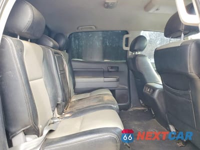 Zdjęcie 10 z 13 samochodu: 2012 TOYOTA TUNDRA GRADE VIN:5TFDW5F12CX212083 - miniatura