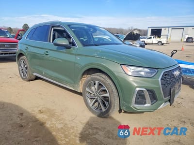Czwarte zdjęcie samochodu z boku: 2023 AUDI Q5 PREMIUM PLUS 45 VIN:WA1EAAFY6P2120058 - miniatura