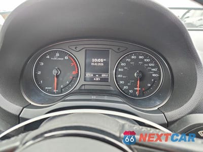 Zdjęcie 9 z 11 samochodu: 2017 AUDI A3 PREMIUM VIN:WAUAUGFFXH1043969 - miniatura