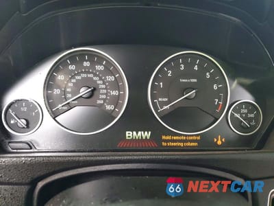 Zdjęcie 9 z 12 samochodu: 2015 BMW 328 I VIN:WBA3A5G53FNS86394 - miniatura