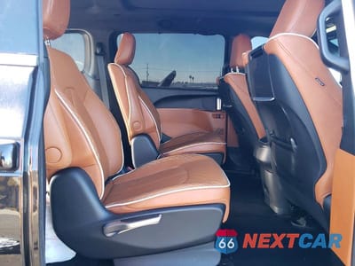 Zdjęcie 11 z 13 samochodu: 2025 CHRYSLER PACIFICA HYBRID PINNACLE VIN:2C4RC1N74SR574202 - miniatura