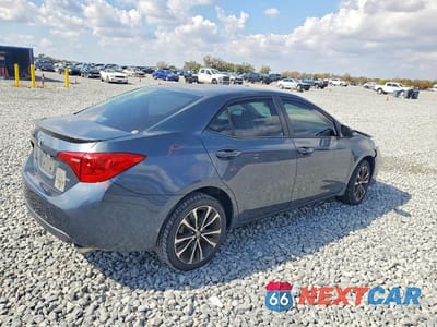 Trzecie zdjęcie samochodu z tyłu: 2018 TOYOTA COROLLA SE VIN:5YFBURHE6JP826442 - miniatura
