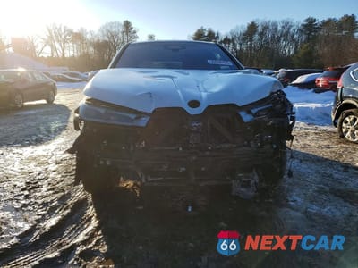 Piąte zdjęcie samochodu w środku: 2024 BMW IX XDRIVE50 VIN:WB523CF07RCP09234 - miniatura
