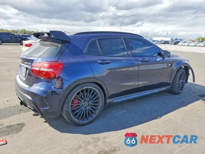 Trzecie zdjęcie samochodu z tyłu: 2018 MERCEDES-BENZ GLA 45 AMG VIN:WDDTG5CB2JJ475489 - miniatura