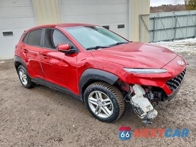 Czwarte zdjęcie samochodu z boku: 2022 HYUNDAI KONA SE VIN:KM8K2CAB8NU848305 - miniatura
