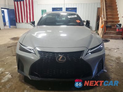 Piąte zdjęcie samochodu w środku: 2024 LEXUS IS 350 F SPORT VIN:JTHGZ1E28R5036506 - miniatura