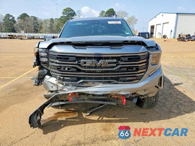 Piąte zdjęcie samochodu w środku: 2024 GMC SIERRA K1500 AT4 VIN:3GTUUEE83RG203703 - miniatura