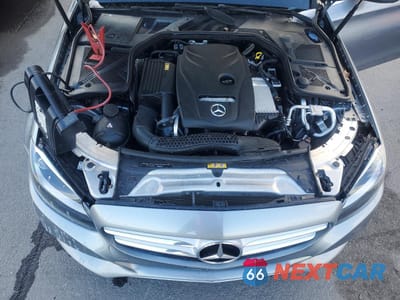 Zdjęcie 11 z 12 samochodu: 2015 MERCEDES-BENZ C 300 4MATIC VIN:55SWF4KBXFU059869 - miniatura