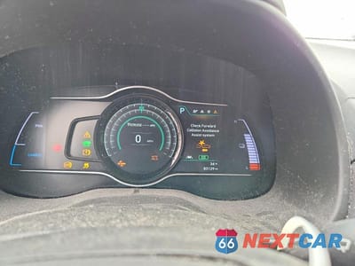 Zdjęcie 9 z 13 samochodu: 2019 HYUNDAI KONA ELECTRIC SEL VIN:KM8K23AG5KU031655 - miniatura