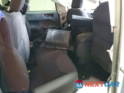 Zdjęcie 10 z 12 samochodu: 2022 FORD MAVERICK XL VIN:3FTTW8E97NRA55750 - miniatura