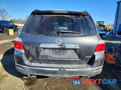 Zdjęcie 6 z 13 samochodu: 2013 TOYOTA HIGHLANDER PLUS VIN:5TDBK3EH5DS248752 - miniatura