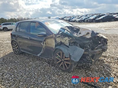 Czwarte zdjęcie samochodu z boku: 2010 VOLKSWAGEN GTI VIN:WVWGV7AJ8AW345842 - miniatura
