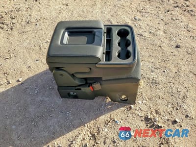 Zdjęcie 13 z 13 samochodu: 2018 CHEVROLET TAHOE POLICE VIN:1GNSKDEC9JR214244 - miniatura