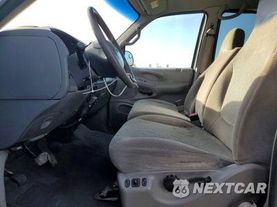 Zdjęcie 7 z 13 samochodu: 2002 FORD EXPEDITION XLT VIN:1FMRU15W52LA84330 - miniatura