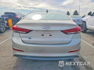 Zdjęcie 6 z 12 samochodu: 2017 HYUNDAI ELANTRA SE VIN:5NPD74LF8HH172604 - miniatura