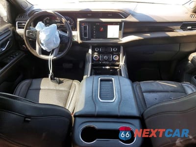 Zdjęcie 8 z 13 samochodu: 2022 GMC YUKON DENALI VIN:1GKS1DKL5NR294927 - miniatura
