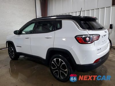 Drugie zdjęcie samochodu z przodu: 2022 JEEP COMPASS LIMITED VIN:3C4NJDCB2NT209824 - miniatura