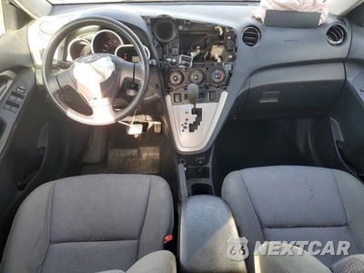 Zdjęcie 8 z 13 samochodu: 2009 TOYOTA COROLLA MATRIX S VIN:2T1KE40E49C010708 - miniatura