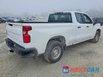 Trzecie zdjęcie samochodu z tyłu: 2022 CHEVROLET SILVERADO LTD K1500 VIN:1GCRYAED2NZ171918 - miniatura