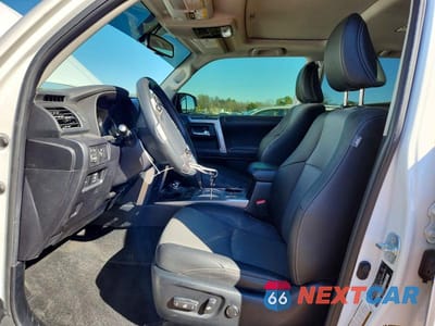 Zdjęcie 7 z 13 samochodu: 2019 TOYOTA 4RUNNER SR5/SR5 PREMIUM VIN:JTEBU5JR8K5627781 - miniatura