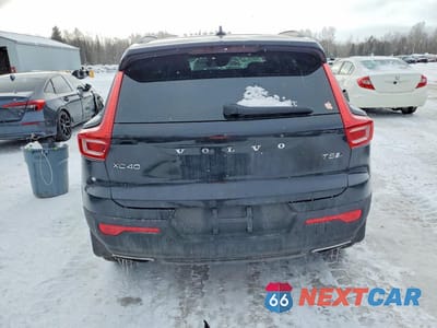 Zdjęcie 6 z 13 samochodu: 2020 VOLVO XC40 T5 R-DESIGN VIN:YV4162UM0L2337558 - miniatura