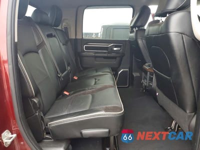 Zdjęcie 10 z 13 samochodu: 2024 RAM 3500 LARAMIE VIN:3C63RRMLXRG122361 - miniatura