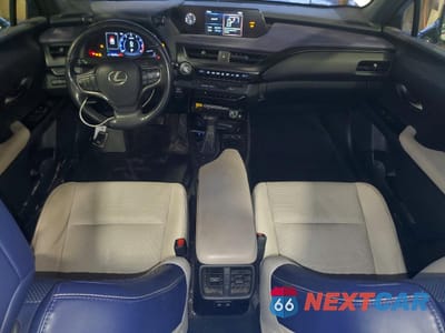 Zdjęcie 8 z 13 samochodu: 2020 LEXUS UX 200 BASE VIN:JTHP3JBH8L2023290 - miniatura