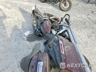 Zdjęcie 6 z 8 samochodu: 2022 HARLEY-DAVIDSON FLHX VIN:1HD1KBC10NB657048 - miniatura