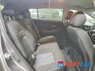 Zdjęcie 10 z 11 samochodu: 2014 KIA SPORTAGE LX VIN:KNDPB3AC0E7600647 - miniatura