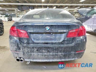Zdjęcie 6 z 11 samochodu: 2013 BMW 528 XI VIN:WBAXH5C50DDW14022 - miniatura