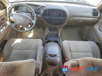 Zdjęcie 8 z 11 samochodu: 2004 TOYOTA TUNDRA DOUBLE CAB SR5 VIN:5TBDT44154S456784 - miniatura