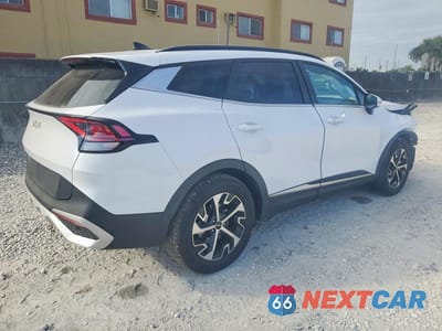 Trzecie zdjęcie samochodu z tyłu: 2025 KIA SPORTAGE EX VIN:5XYK33DF1SG280315 - miniatura