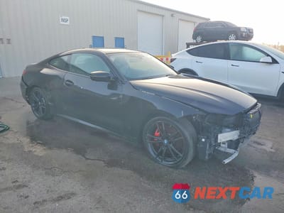 Czwarte zdjęcie samochodu z boku: 2022 BMW M440I VIN:WBA83AP02NCJ80333 - miniatura